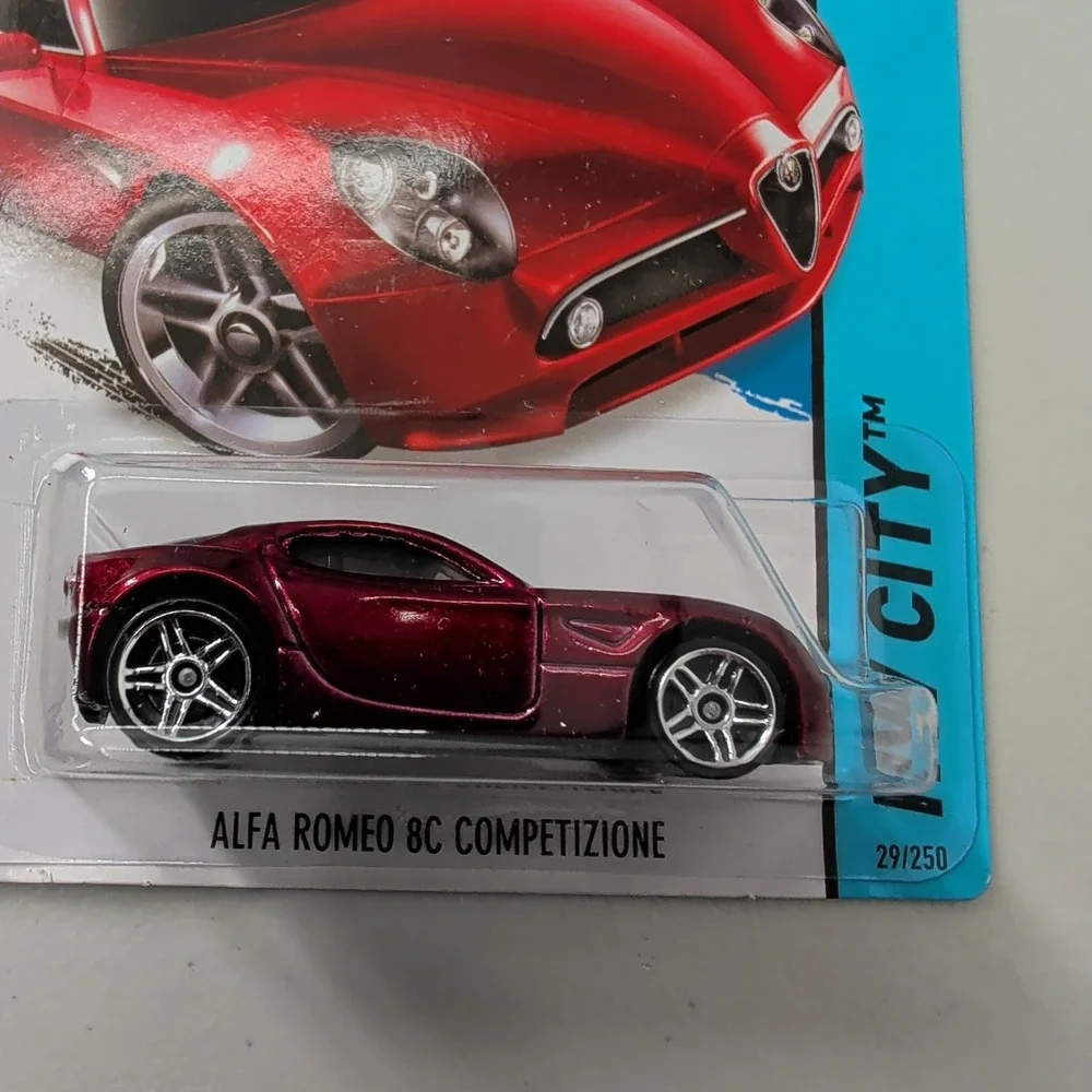 Hot Wheels Alfa Romeo 8C Competizione 2014 HW City Night Burnerz Red 29/250